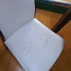 ダイニングテーブル