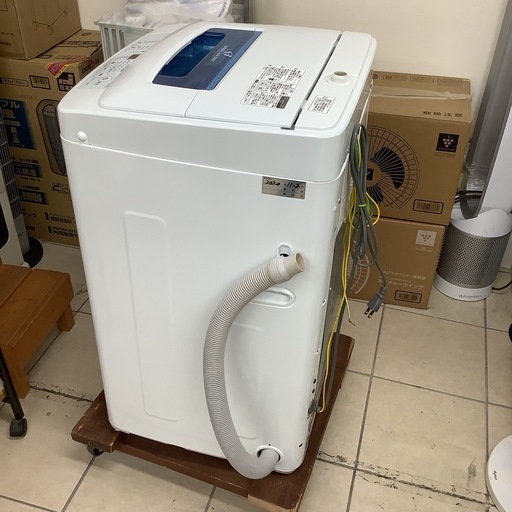 Haier     ハイアール　洗濯機　
JW-K42H   2015年製　4.2㎏