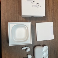 9月3日AirPods4 アクティブノイズキャンセリング機能付きの画像