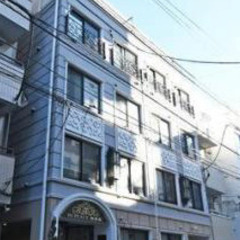 初期費用なんと9万円！！ 有楽町線江戸川橋駅まで徒歩8分♪ さらになんと家賃1ヶ月無料！！ 築浅デザイナーズマンション、ネット無料、バストイレ別、独立洗面台など人気の設備♪ （次回更新予定日3月14日）の画像