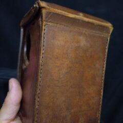 Rolleicord I アールデコ　の革ケース