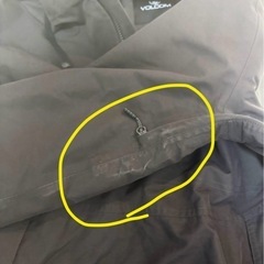 金欠です！volcom スノーボード　ウェア　ゴアテックスの画像