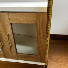 収納棚の画像