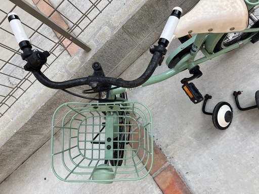 bikke 幼児用自転車 ミントグリーン 16インチ 補助輪あり 【公式通販】 bikke 幼児用自転車 ミントグリーン 16インチ 補助輪あり 【公式通販】
