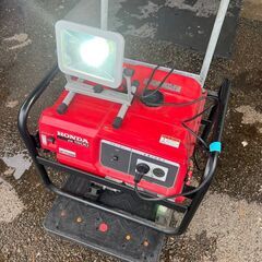 【HONDA】ホンダ 発電機 EB1500 本田技研工業 エンジン発電機 100V 動作確認済 60Hz 美品 ガソリンエンジン 使用数回 本体  Y1016の画像