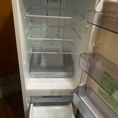 冷蔵庫・洗濯機・ベッド3点セットの画像