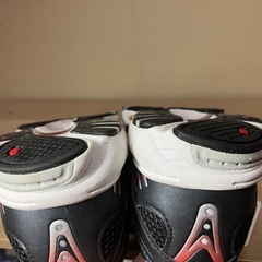 TIGORA スニーカー　24.0の画像