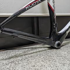 KUOTA KHARMA EVO カーボンフレームの画像