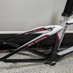 KUOTA KHARMA EVO カーボンフレームの画像