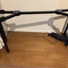 ピアノスタンド、キーボードスタンド