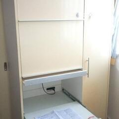 【取引予定者決定　打合せ中】　無料で差し上げます　食器棚　キッチ...
