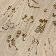 アクセサリーまとめ売りの画像