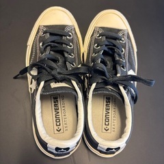 【ファッション】CONVERSEスニーカーの画像