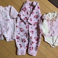 〔3/10お値下げしました〕ベビー服18枚　サイズ60-70の画像
