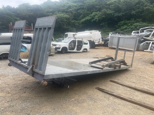 トラックローダー