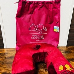 【新品】くまのプーさん  サイドピロー 専用収納袋付の画像