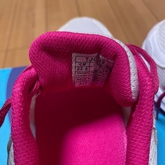 アシックスシューズ　レディース　22.5㎝　更にお値下げしましたの画像
