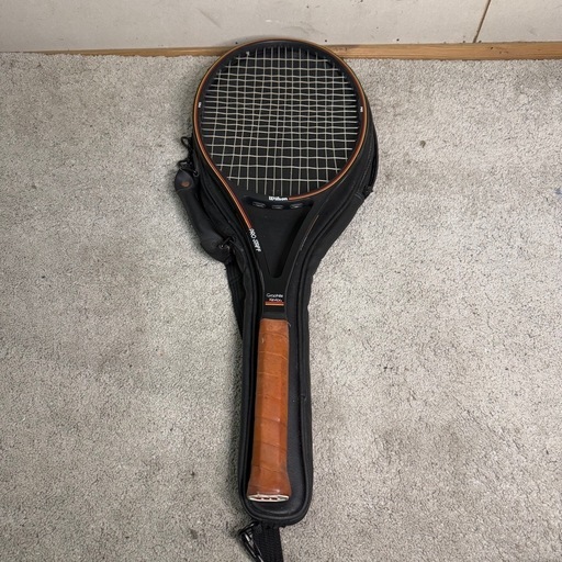 Wilson Pro Staff テニスラケット ケース付き Wilson PRO STAFF テニスラケット ケース付き Wilson ウイルソン