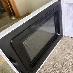 【600】電子レンジ　YMW-M17JW6 2022年の画像