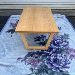 美品★LOWYA★ジニス★ミニ★テーブルの画像