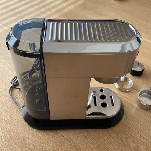 【美品】DeLonghi EC680M シルバー エスプレッソマシン ボトムレスフィルターセット