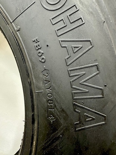 SNT251 バリ山 冬用 ヨコハマ YOKOHAMA SNOW 225/80R17.5 123/122L 2本 TY787 トラック