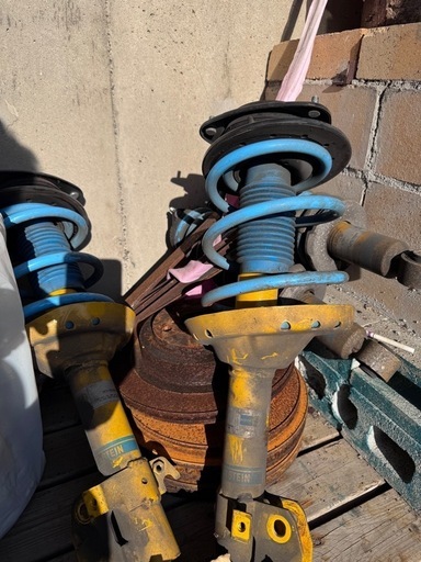 bp5取り外しのサスペンション