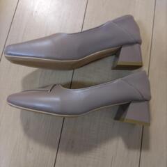新品☆  パンプス　24cmの画像