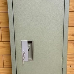 gun ロッカーの画像