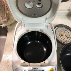 象印　圧力IH炊飯ジャー　NP-NS10の画像