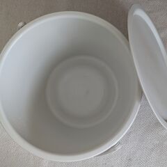 無印　ポリプロピレンバケツ・フタ付（７．５Ｌ）の画像