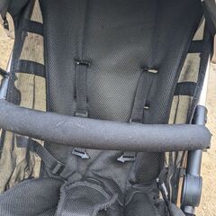 ベビーカー 軽量タイプ 小さく折りたためる の画像