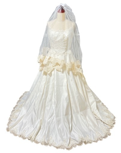 ウェディングドレス　Alfred Angelo