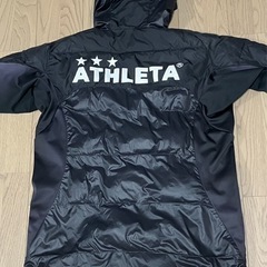 【冬物処分セール】アスレタATHLETA ハーフベンチコート フード付き　Mサイズの画像