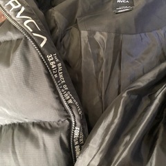 RVCA （ルーカ）ダウンジャケット　メンズ　　　の画像