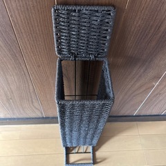 トイレットペーパーストッカーの画像