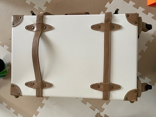 アクタスカラーズ　キャリーケース