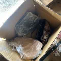 服、かばんなどなど