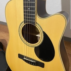 アコースティックギターの画像