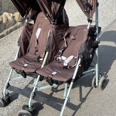 マクラーレン　2人用ベビーカーの画像