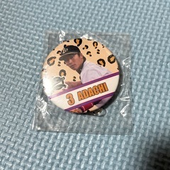缶バッチ　バッファローズ　安達選手
