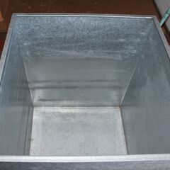 あげます。ブリキ製 ガンガンケース３個引きって下さい。の画像