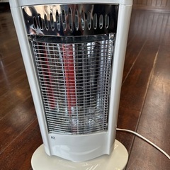 電気ストーブ　カーボンヒーター　