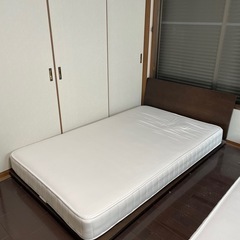 無印良品 セミダブルベッド オーク材