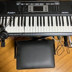 電子ピアノ