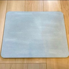 ニトリ　珪藻土マット