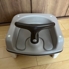 お話中/子ども用椅子