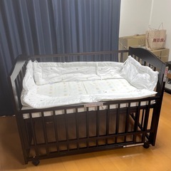 【取引中】スリーピー　ベビーベッドの画像