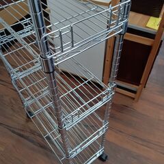 キャスター付き　6段スチールラック　サイズ（約）幅59×奥24×高154.5　　■近隣配送無料 買取GO‼　栄和店の画像