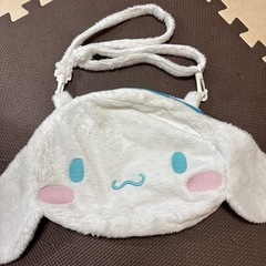 シナモロールのショルダーバッグ